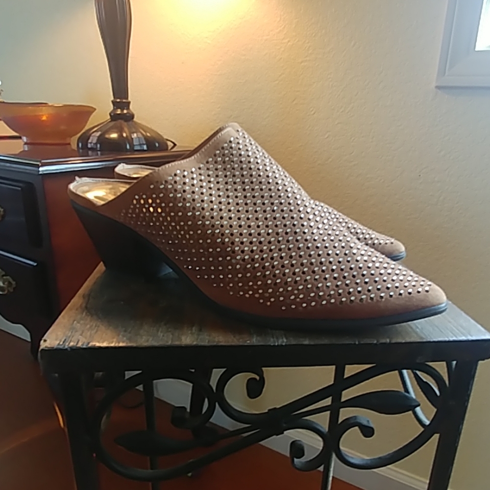 Carlos Santana Brown Mules